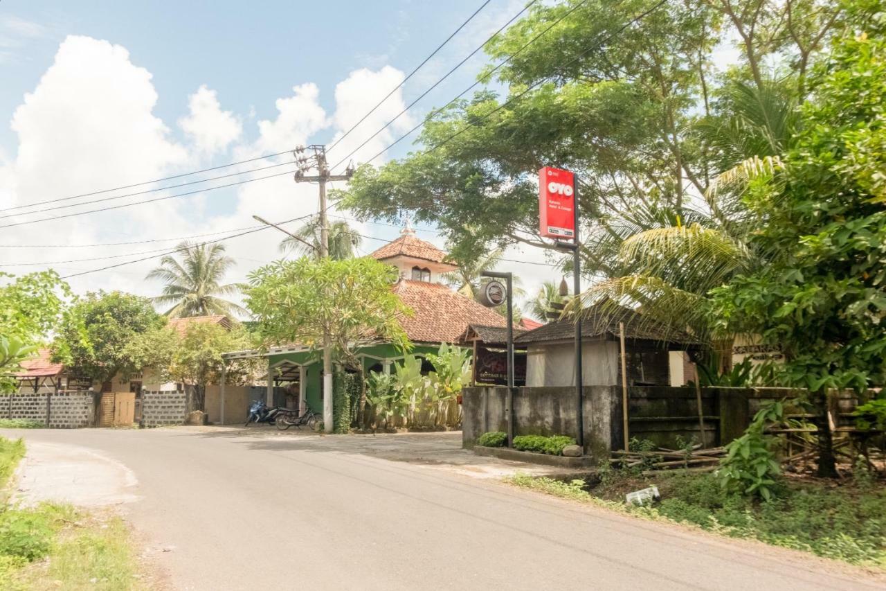Hotel Batukaras Kalaras Exteriér fotografie