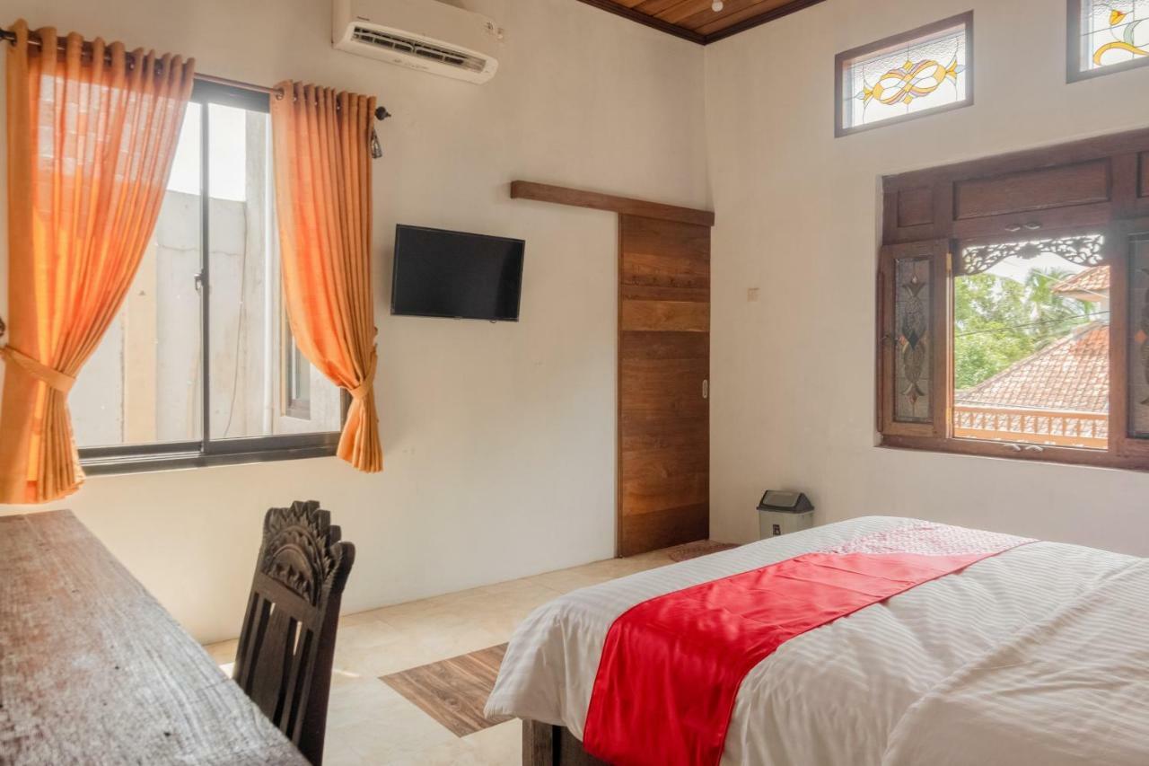 Hotel Batukaras Kalaras Exteriér fotografie