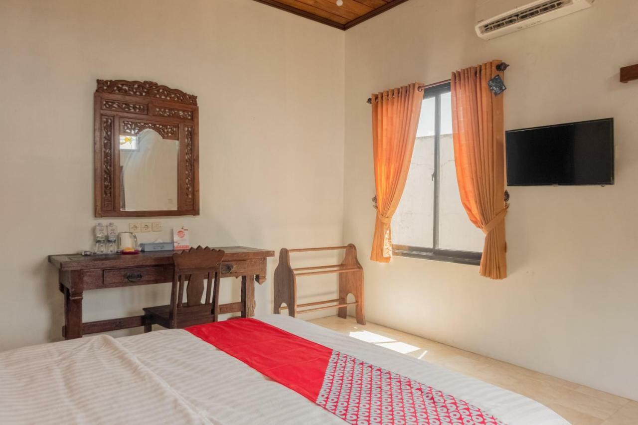 Hotel Batukaras Kalaras Exteriér fotografie
