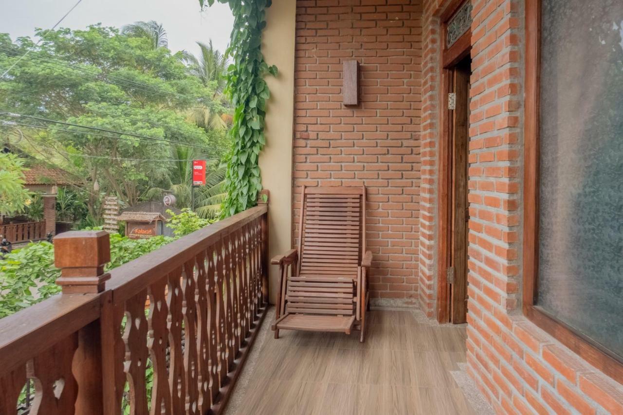 Hotel Batukaras Kalaras Exteriér fotografie