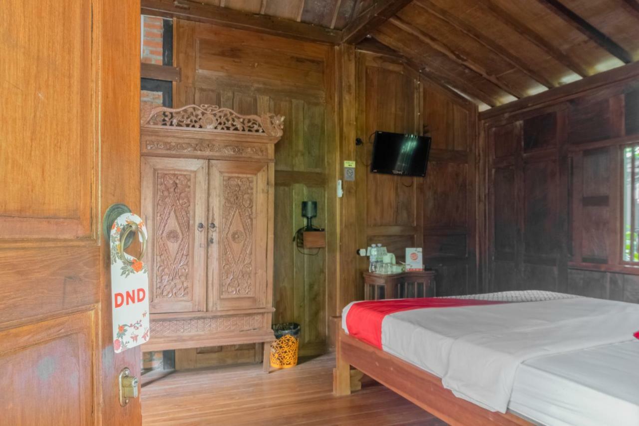 Hotel Batukaras Kalaras Exteriér fotografie